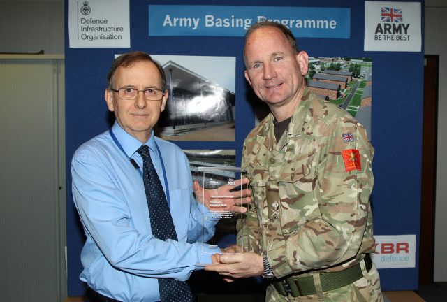 campbellreith-receives-long-term-service-award-from-the-mod